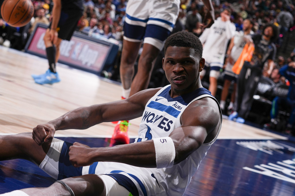 水平对抗中 水平对抗中